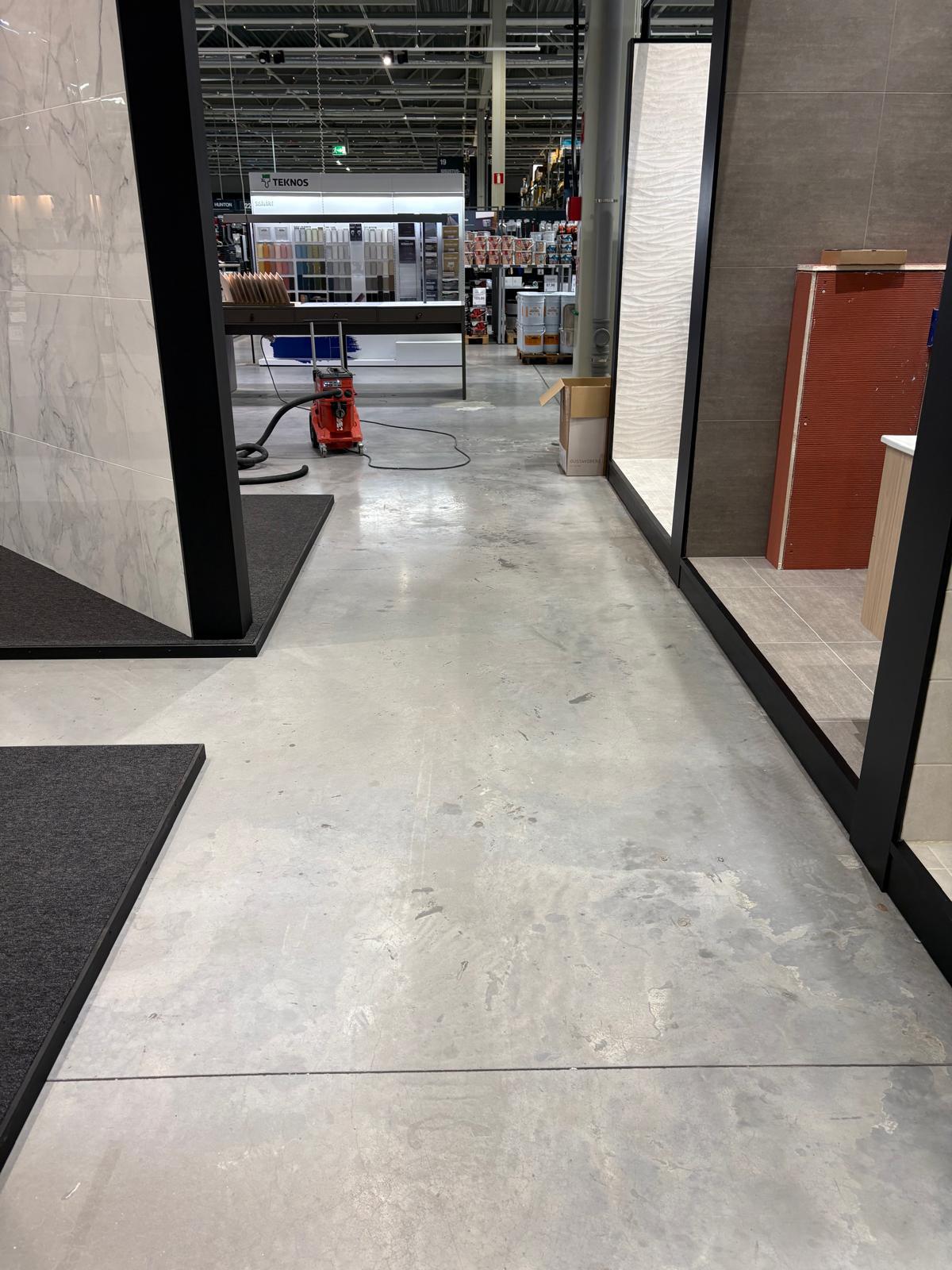 STARK Tuusula - Kylpyhuone-showroom