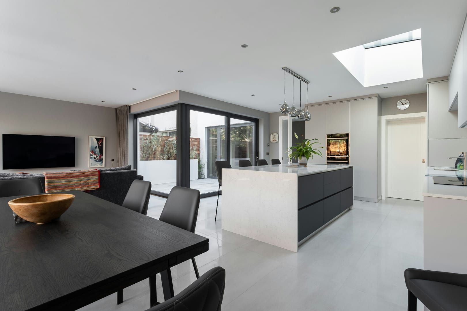 Lattia-asennus - Kevyt Remppa